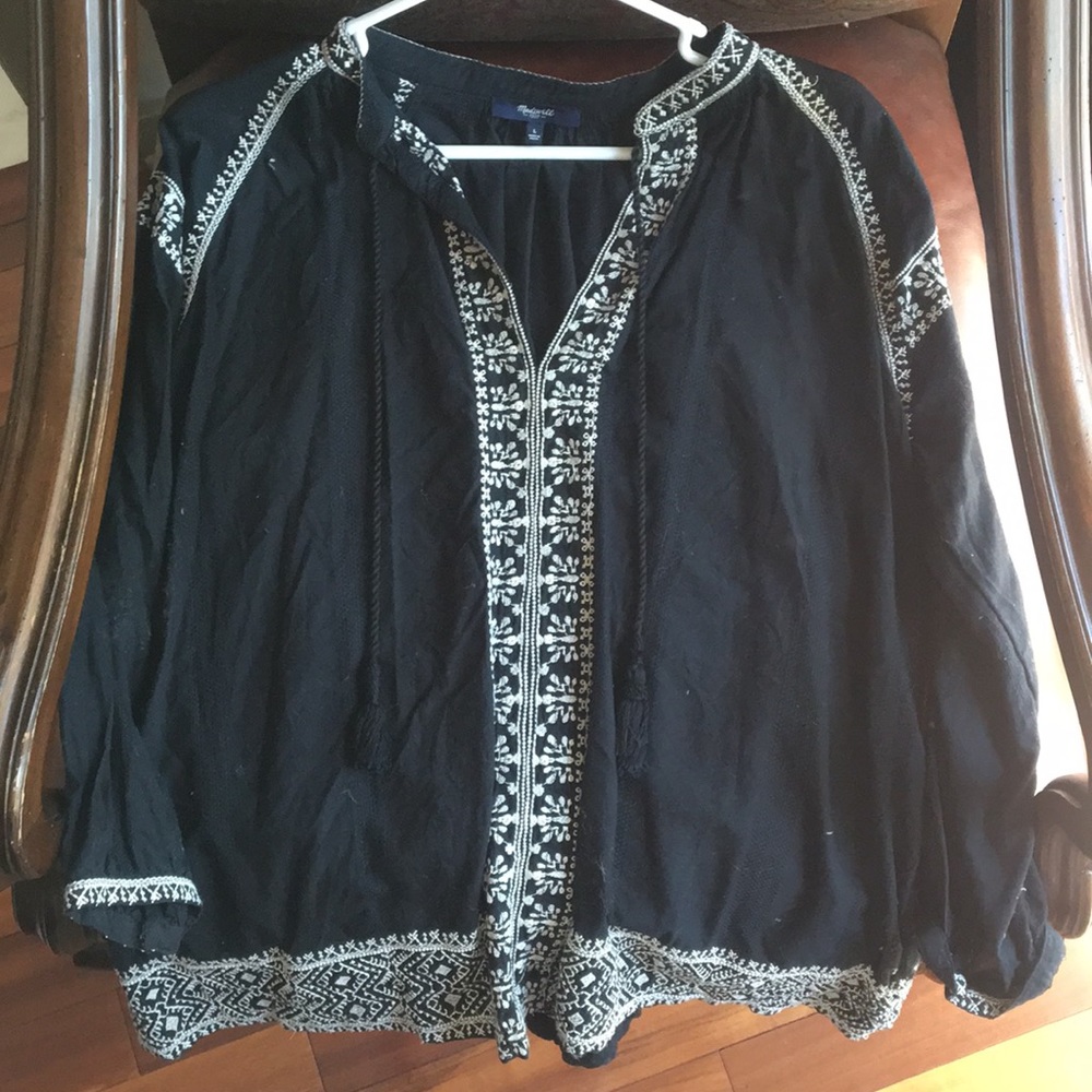 Black and white Madewell long sleeve